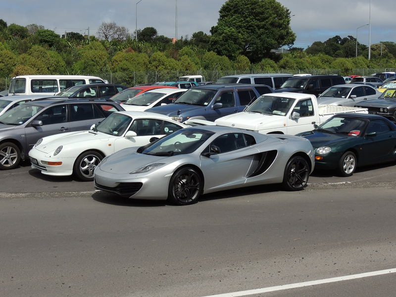 Illustration for article titled Photodump from the Ellerslie Car Show